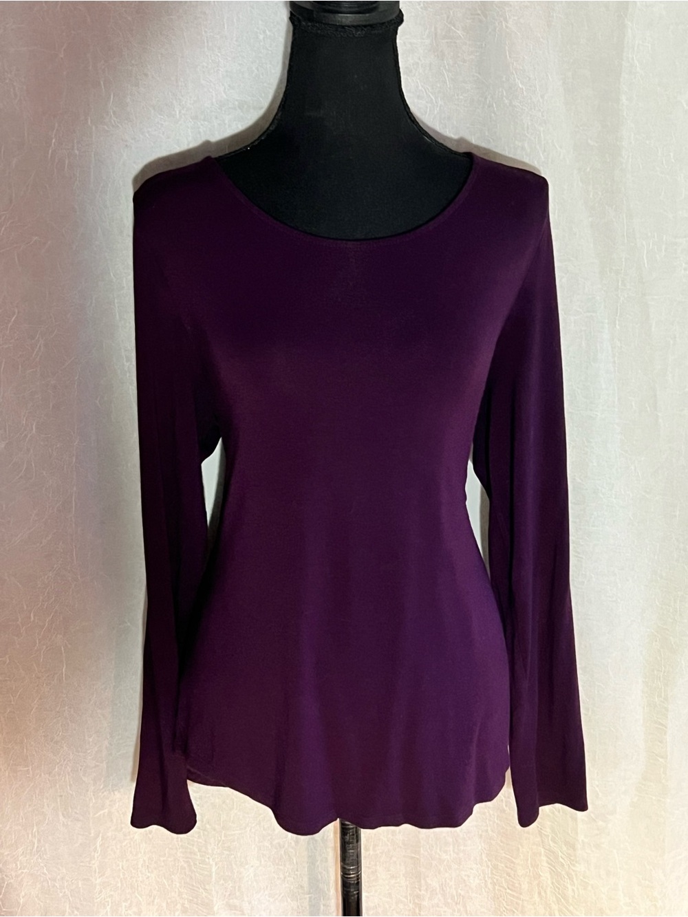 Calvin Klein Long Sleeve Scoop Neck Top in Plum